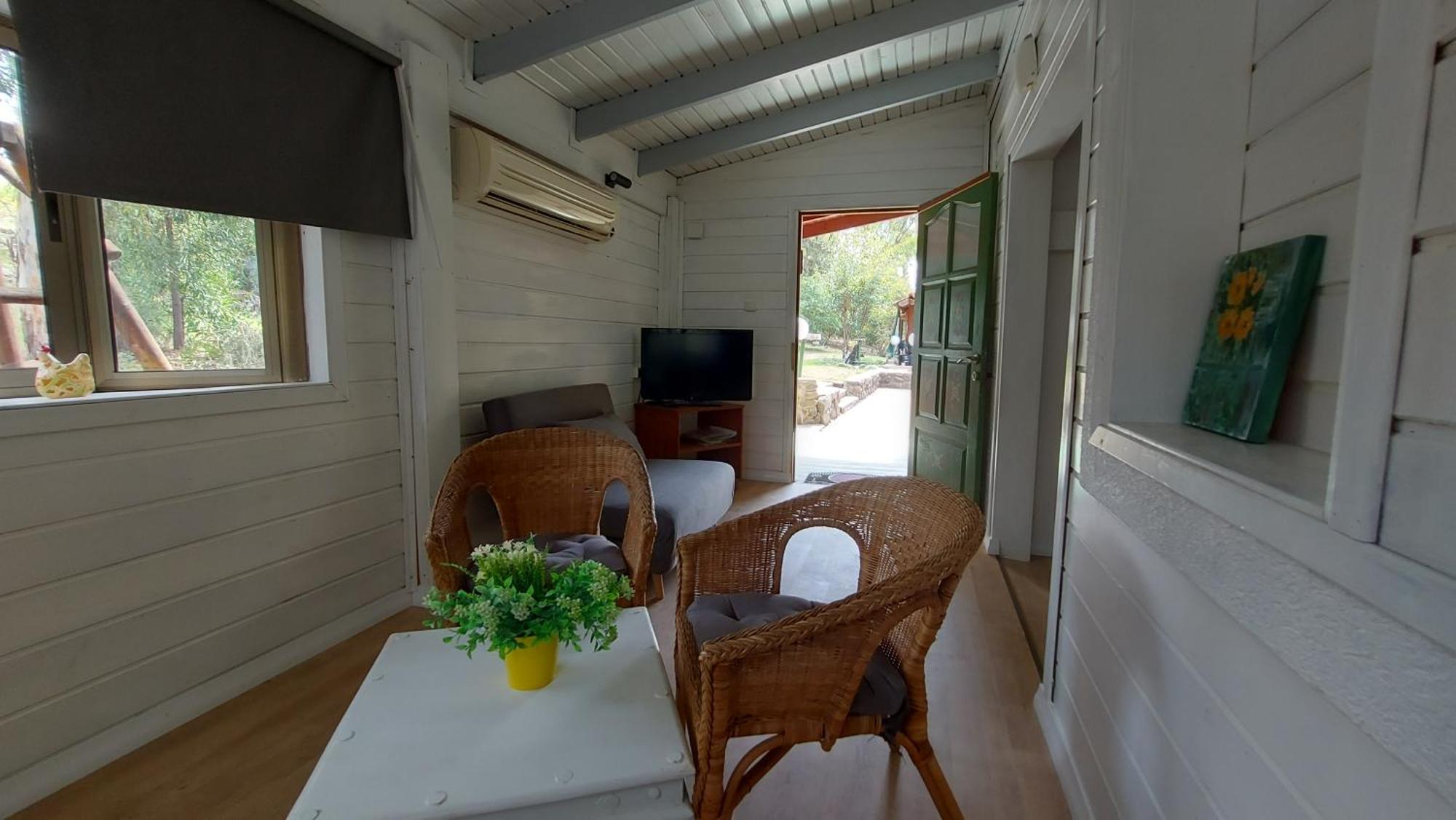 Pundak Guesthouse Ramot Екстериор снимка